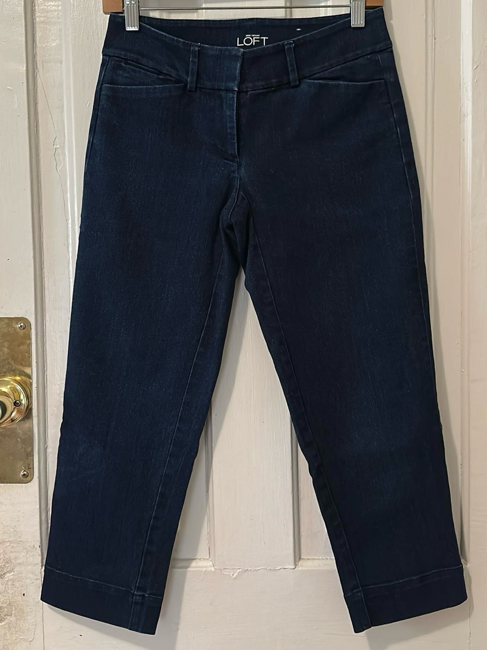 Ann Taylor LOFT dark wash denim capri